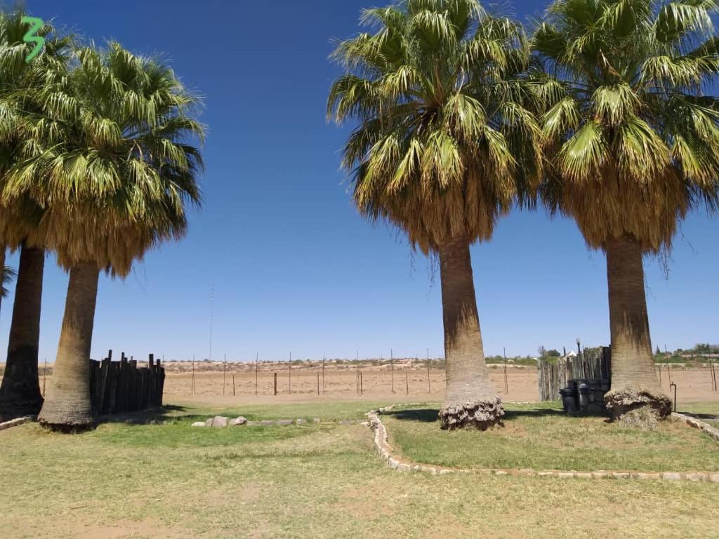 Kalahari Farmhouse Campsite Stampriet Eksteriør bilde